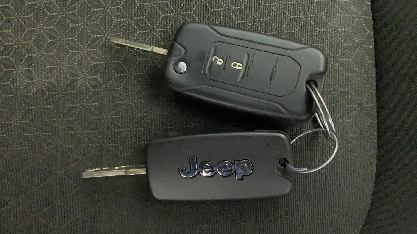 2022 Jeep Compass SPORT 1.4 PETROL DCT, Petrol, Automatic, 42,219 km, Key Close Up