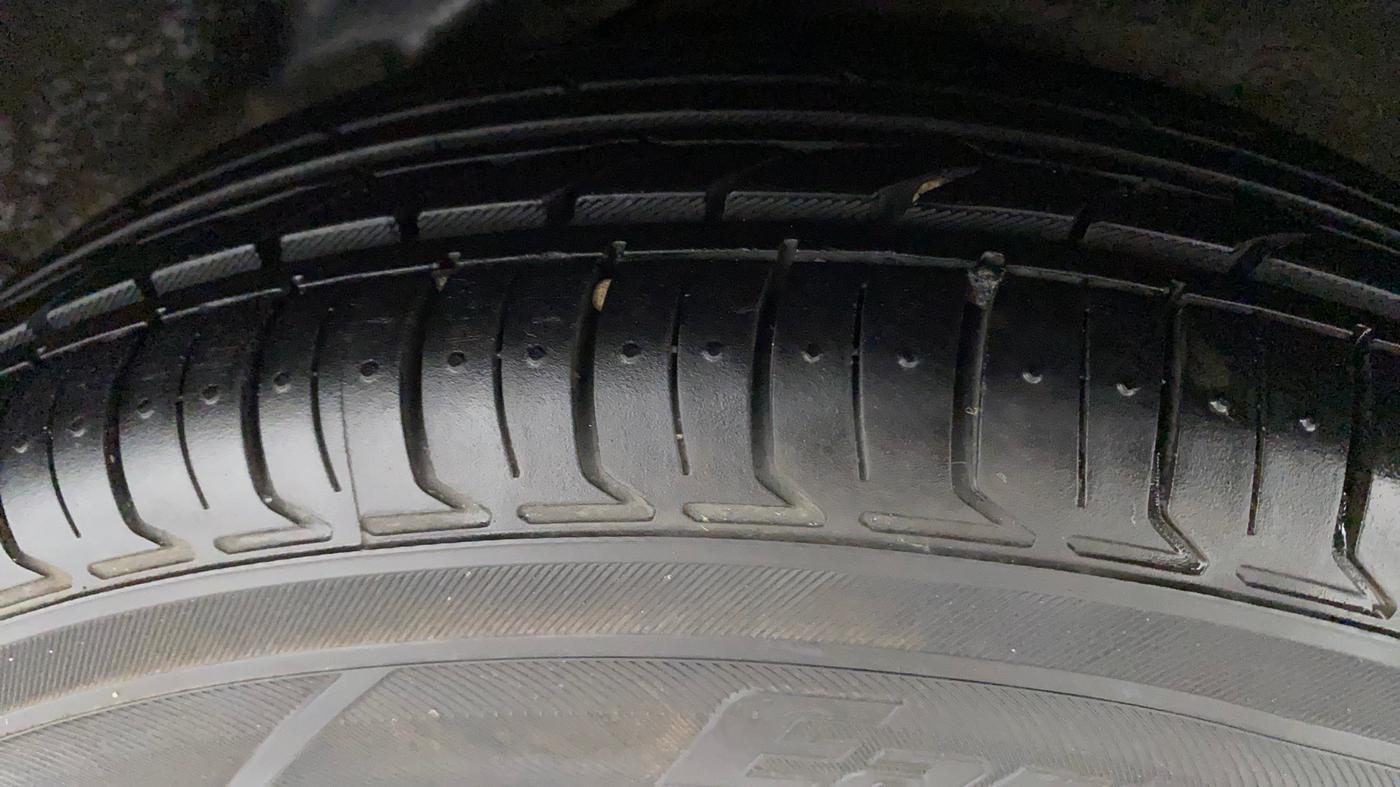 2011 Hyundai i10 ASTA 1.2, Petrol, Manual, 28,962 km, Left Rear Tyre Tread
