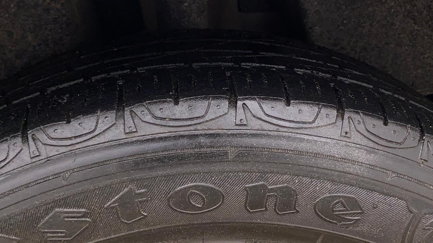 2018 Jeep Compass LIMITED 1.4 PETROL AT, Petrol, Automatic, 83,131 km, Left Rear Tyre Tread