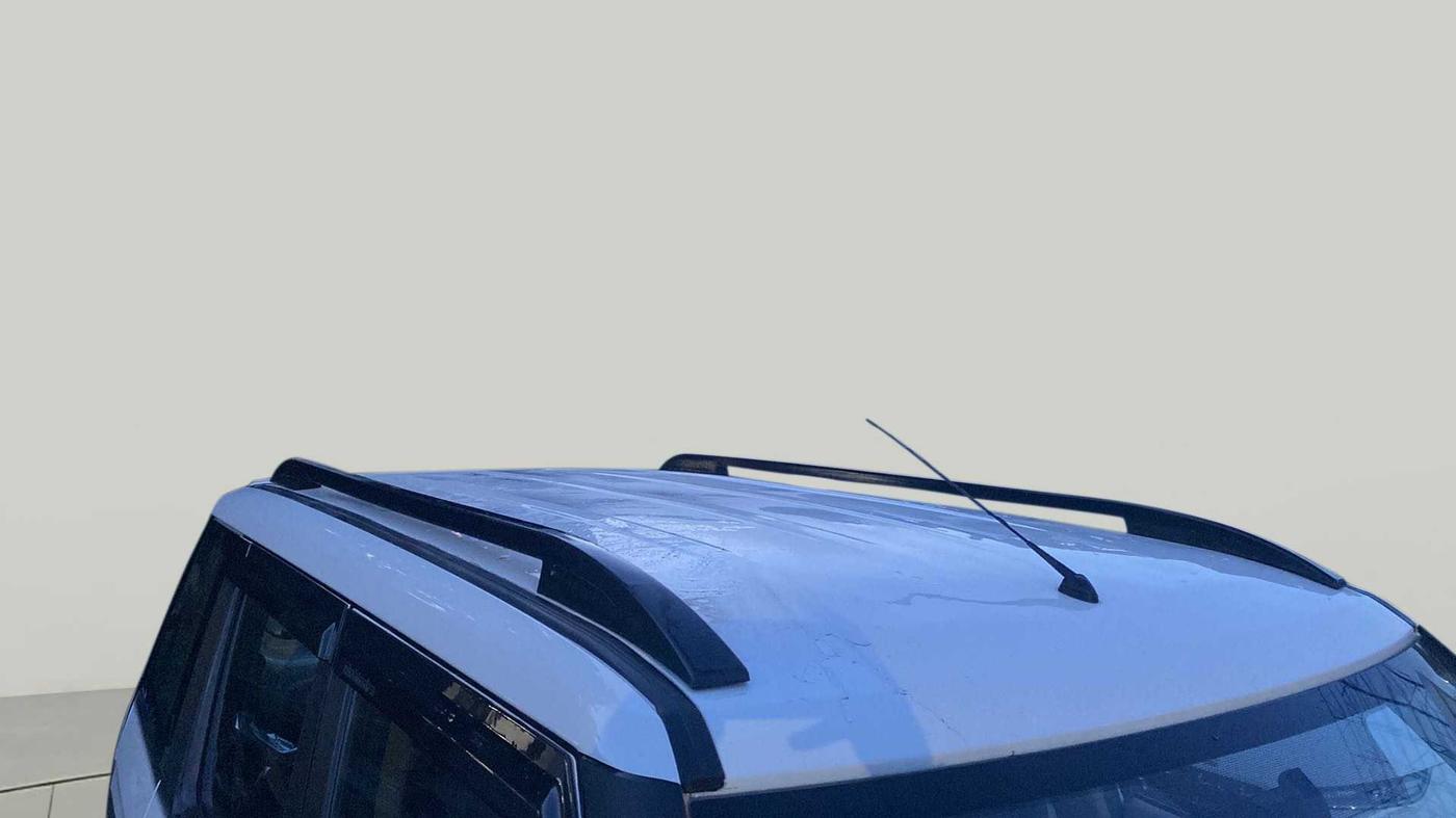 2021 Mahindra BOLERO NEO N 8, Diesel, Manual, 29,976 km, Roof