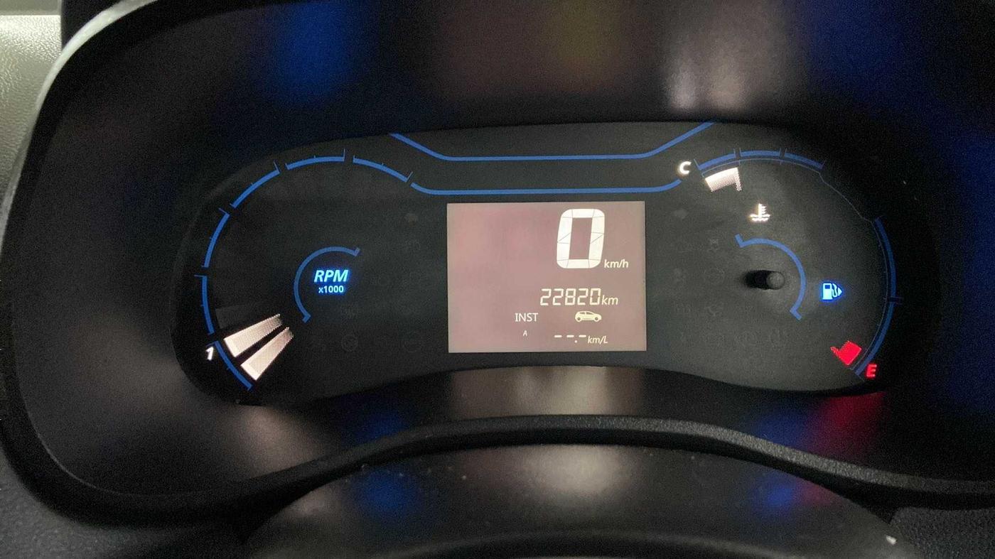 2020 Renault Kwid RXT 1.0 (O), Petrol, Manual, 22,820 km, Odometer Image