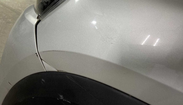 2020 Renault Kwid RXT 1.0 (O), Petrol, Manual, 22,820 km, Left fender - Slightly dented