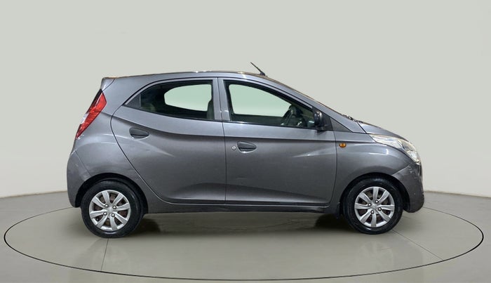 2012 Hyundai Eon MAGNA +, Petrol, Manual, 48,893 km, Right Side View