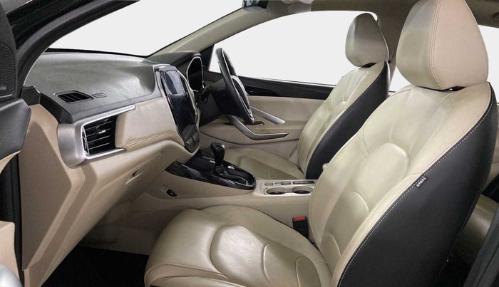 2023 MG HECTOR SHARP 1.5 PETROL CVT, Petrol, Automatic, 10,949 km, Right Side Front Door Cabin