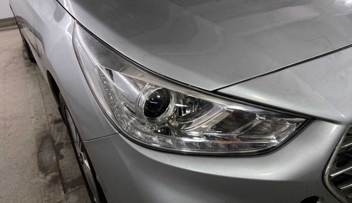 2019 Hyundai Verna 1.6 VTVT SX O, Petrol, Manual, 59,059 km, Right headlight - LED not working