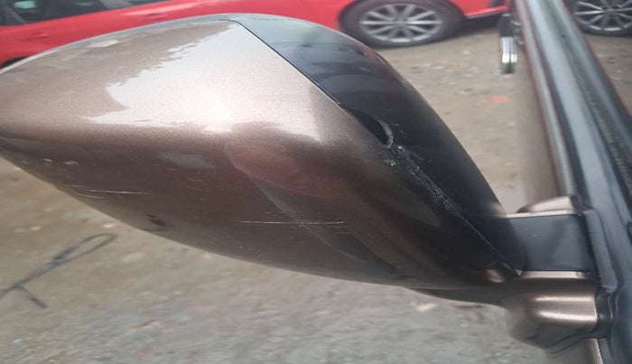 2010 Maruti Zen Estilo VXI, Petrol, Manual, 23,162 km, Right rear-view mirror - Cover has minor damage