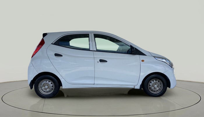 2015 Hyundai Eon ERA +, Petrol, Manual, 82,664 km, Right Side View