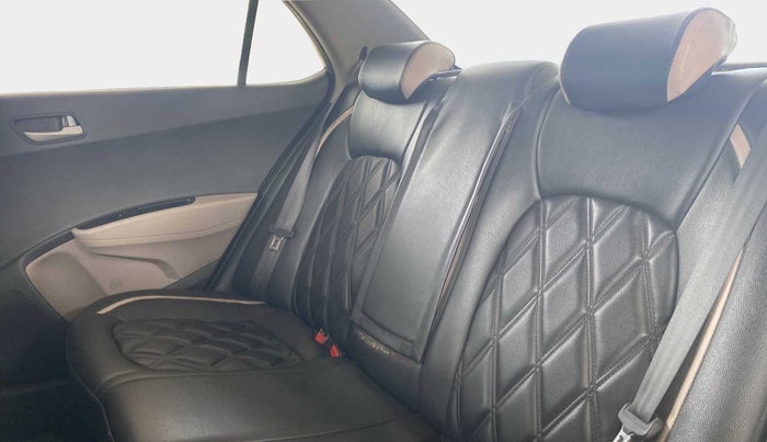 2015 Hyundai Xcent S 1.2, Petrol, Manual, 48,060 km, Right Side Rear Door Cabin