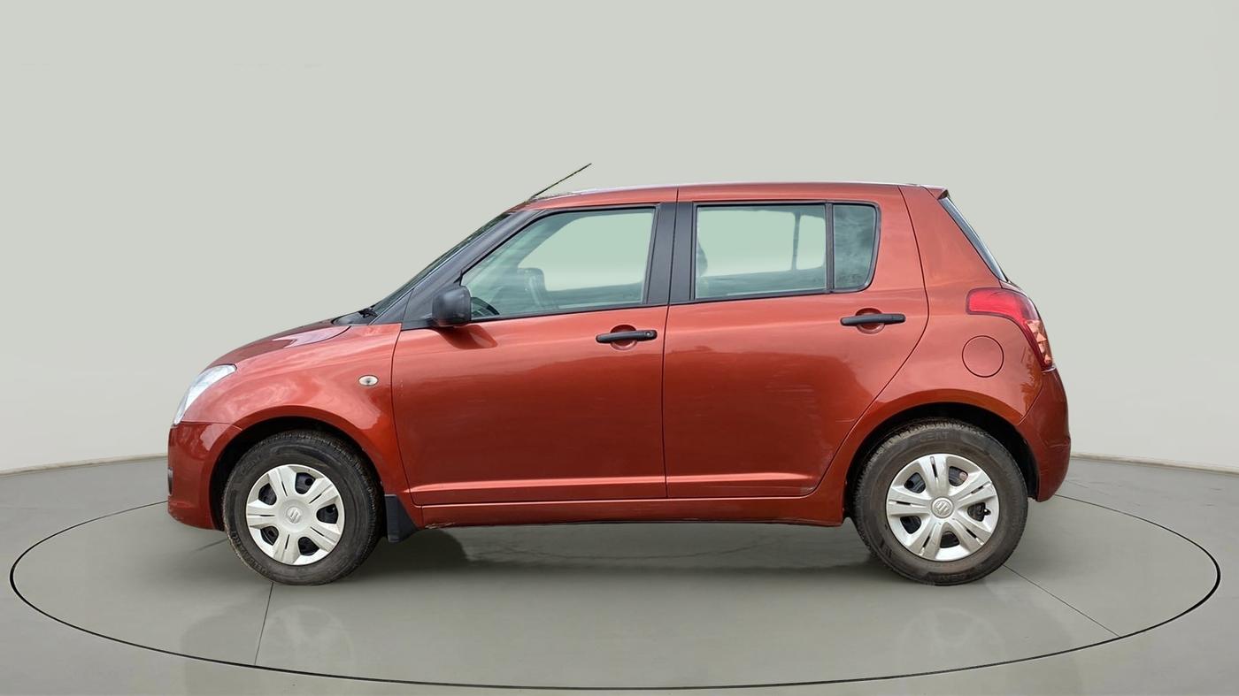 2010 Maruti Swift VXI, Petrol, Manual, 84,935 km, Left Side