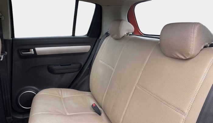 2010 Maruti Swift VXI, Petrol, Manual, 84,935 km, Right Side Rear Door Cabin