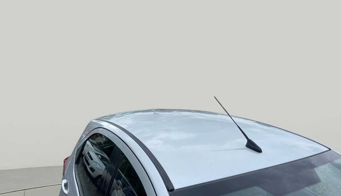 2016 Tata Tiago XT PETROL, Petrol, Manual, 60,104 km, Roof
