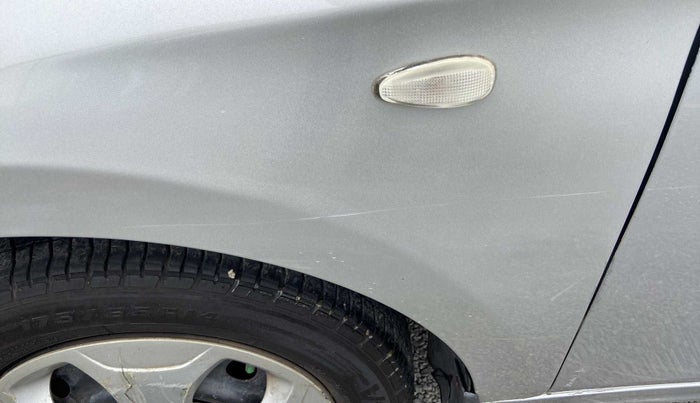 2016 Tata Tiago XT PETROL, Petrol, Manual, 60,104 km, Left fender - Lining loose