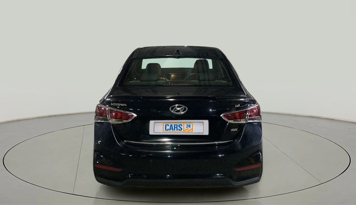 2019 Hyundai Verna 1.6 VTVT SX O, Petrol, Manual, 33,991 km, Back/Rear