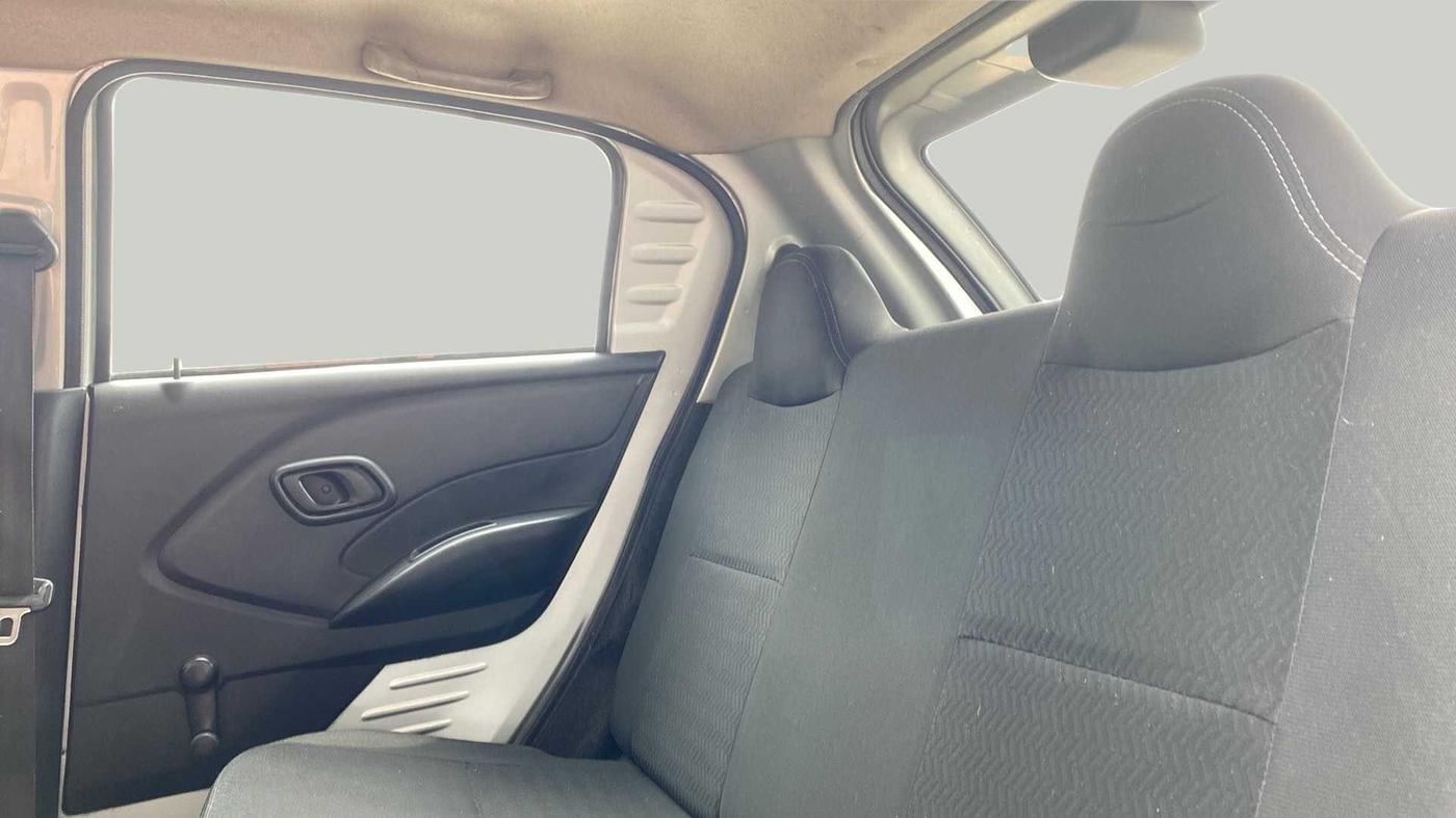 2017 Datsun Redi Go T (O), Petrol, Manual, 55,770 km, Right Side Rear Door Cabin
