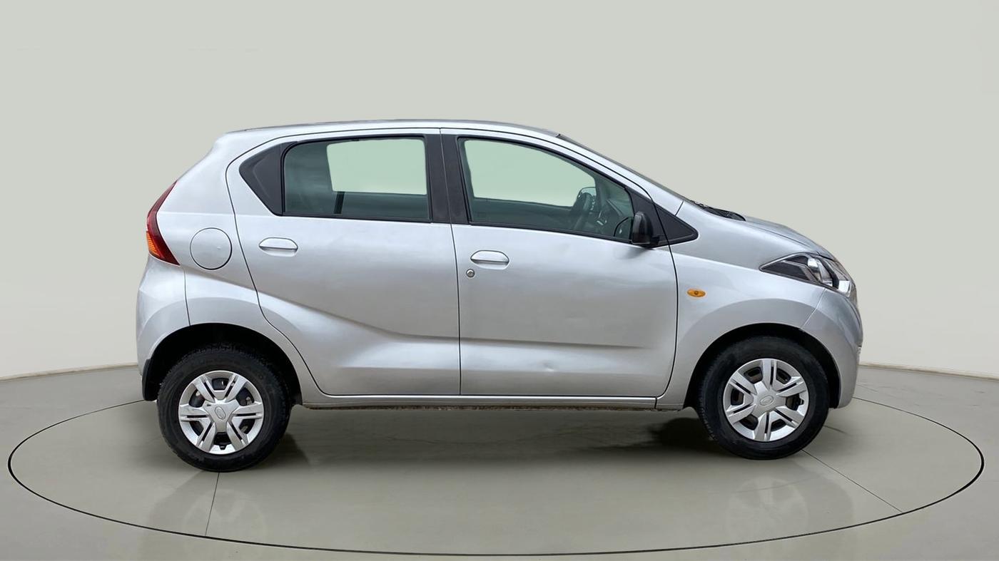 2017 Datsun Redi Go T (O), Petrol, Manual, 55,770 km, Right Side View