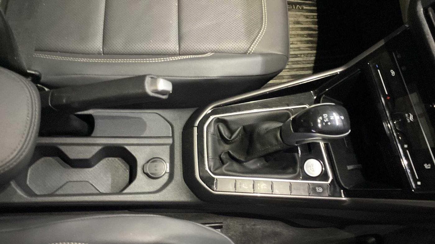 2022 Volkswagen VIRTUS GT PLUS TSI 1.5 EVO DSG, Petrol, Automatic, 8,019 km, Gear Lever