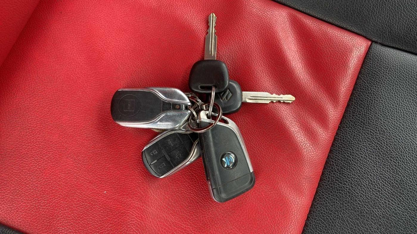 2018 Maruti Eeco 5 STR WITH A/C+HTR, CNG, Manual, 52,094 km, Key Close Up