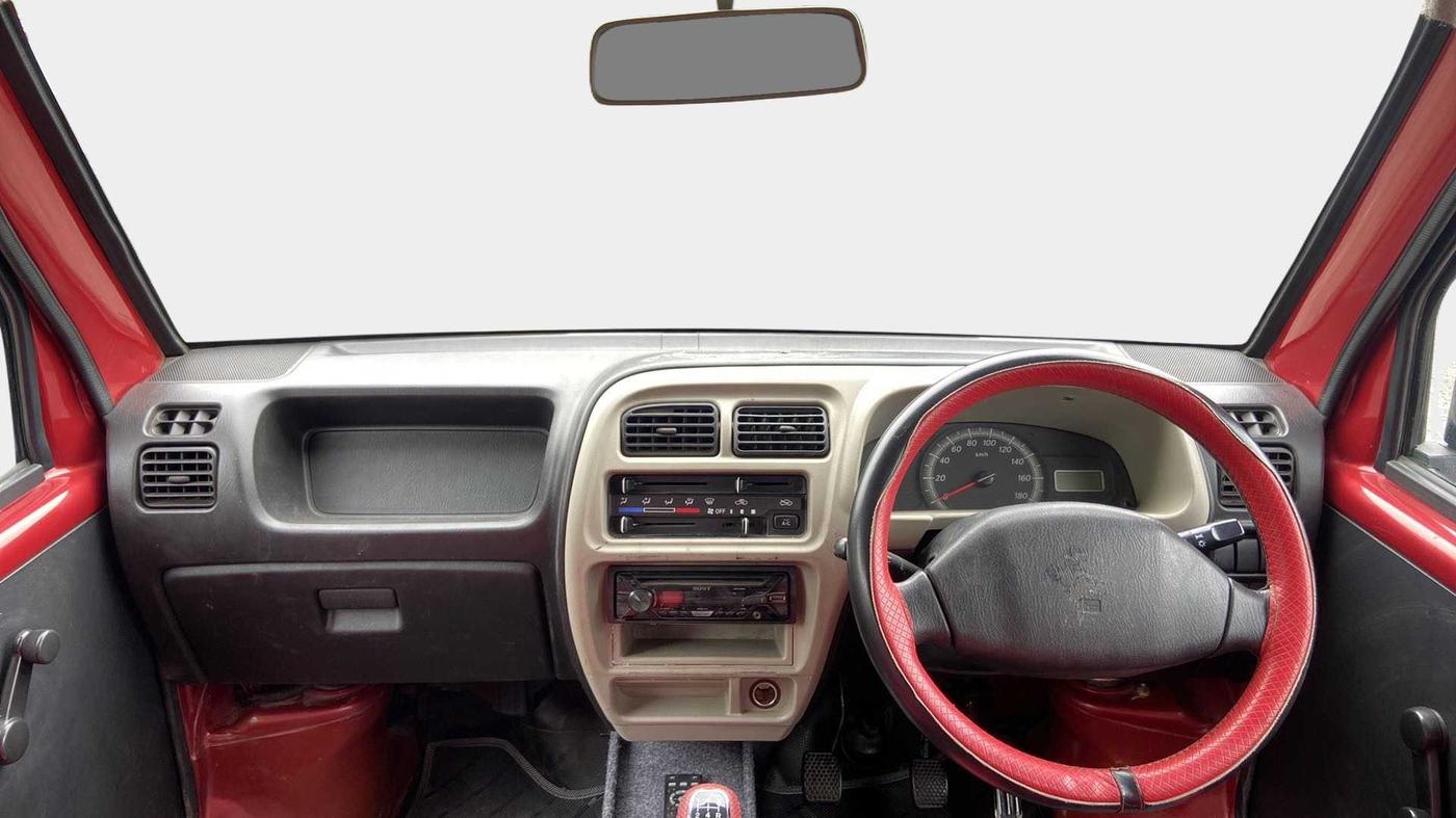 2018 Maruti Eeco 5 STR WITH A/C+HTR, CNG, Manual, 52,094 km, Dashboard