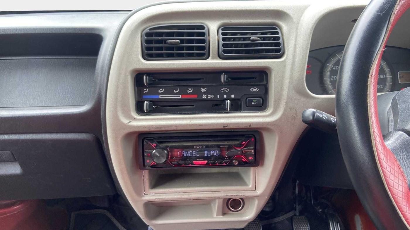 2018 Maruti Eeco 5 STR WITH A/C+HTR, CNG, Manual, 52,094 km, Air Conditioner