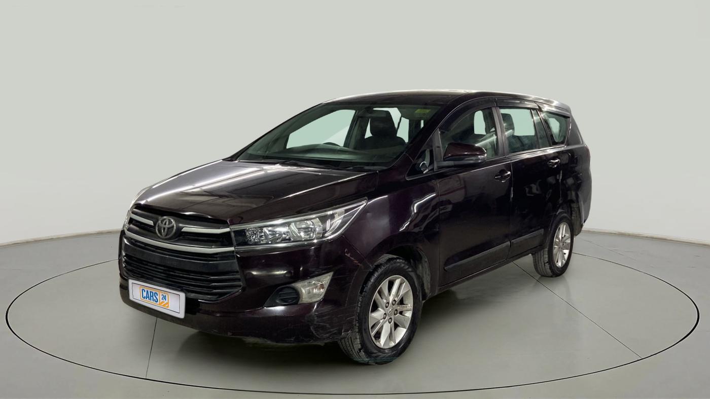 2020 Toyota Innova Crysta 2.4 GX AT 7 STR, Diesel, Automatic, 49,956 km, Left Front Diagonal