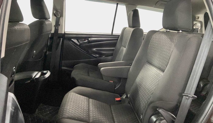 2020 Toyota Innova Crysta 2.4 GX AT 7 STR, Diesel, Automatic, 49,956 km, Right Side Rear Door Cabin