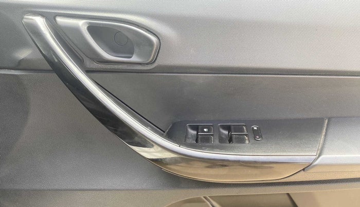 2018 Tata TIAGO NRG PETROL, Petrol, Manual, 19,048 km, Driver Side Door Panels Control