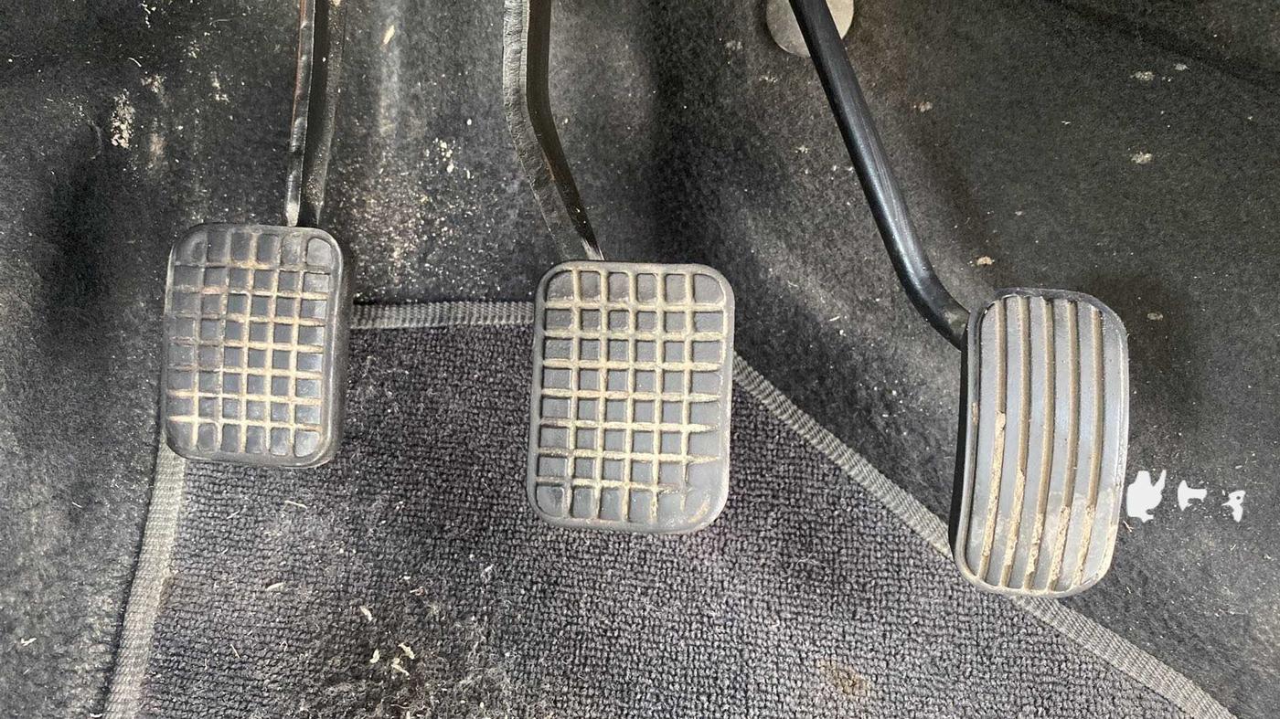 2018 Tata TIAGO NRG PETROL, Petrol, Manual, 19,048 km, Pedals
