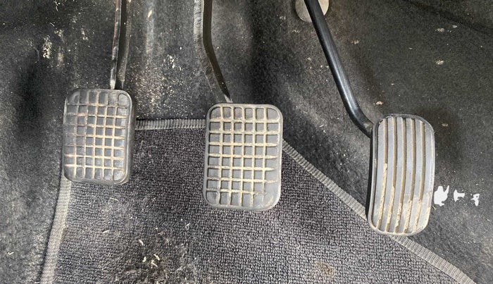 2018 Tata TIAGO NRG PETROL, Petrol, Manual, 19,048 km, Pedals