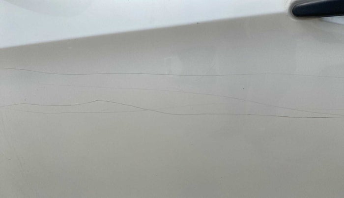 2018 Tata TIAGO NRG PETROL, Petrol, Manual, 19,048 km, Front passenger door - Slightly dented