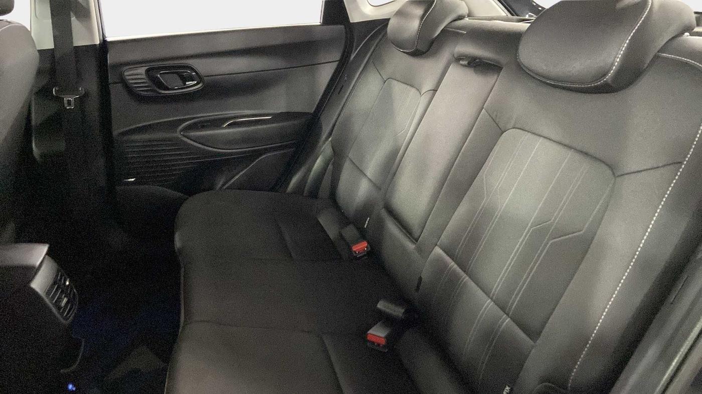 2021 Hyundai NEW I20 ASTA (O) 1.2 MT, Petrol, Manual, 5,732 km, Right Side Rear Door Cabin