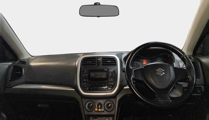 2016 Maruti Vitara Brezza VDI (O), Diesel, Manual, 74,347 km, Dashboard