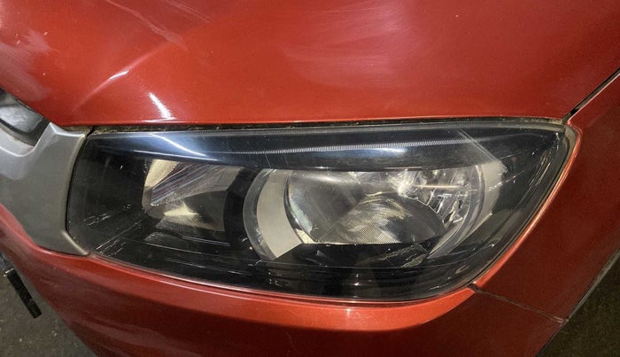 2016 Maruti Vitara Brezza VDI (O), Diesel, Manual, 74,347 km, Left headlight - Minor scratches