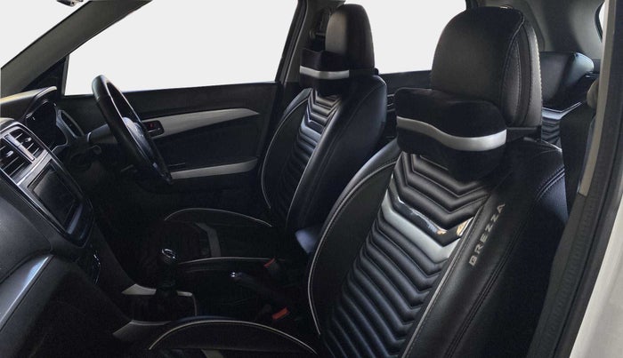 2021 Maruti Vitara Brezza ZXI PLUS, Petrol, Manual, 40,123 km, Right Side Front Door Cabin