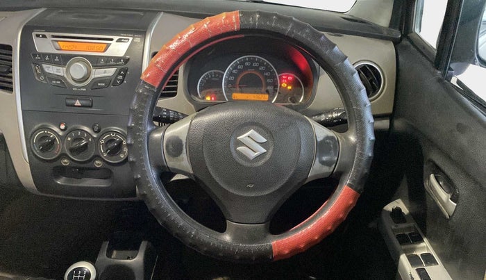 2013 Maruti Wagon R 1.0 VXI, Petrol, Manual, 43,621 km, Steering Wheel Close Up
