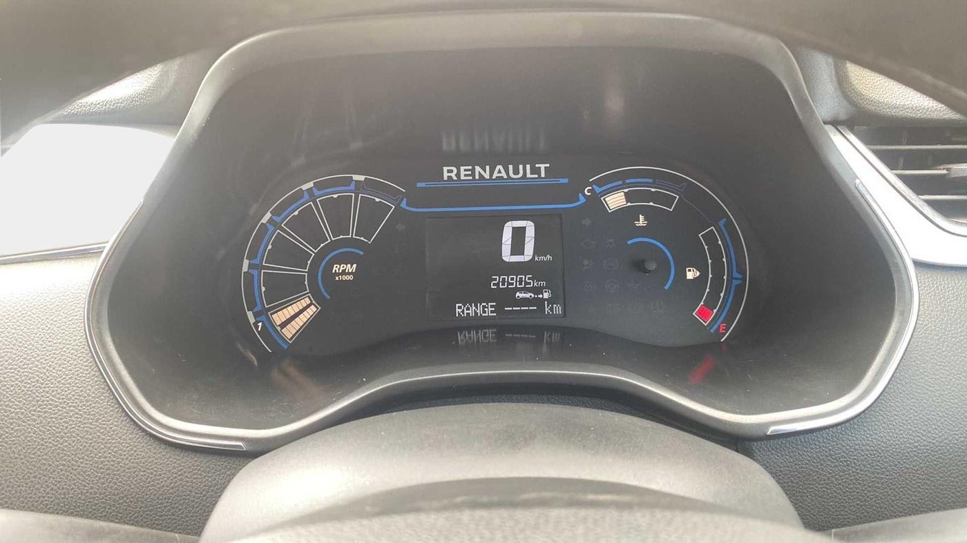2020 Renault TRIBER RXZ, Petrol, Manual, 20,882 km, Odometer Image