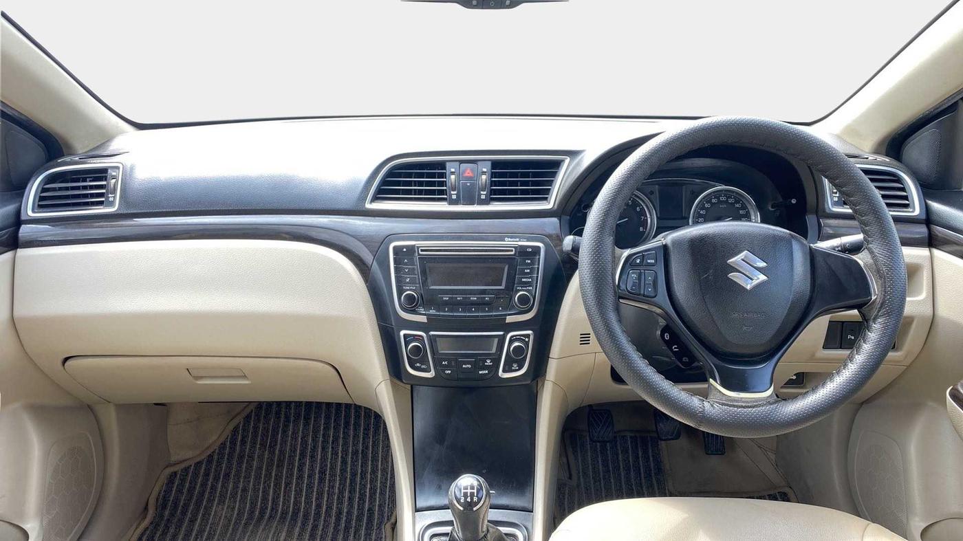 2018 Maruti Ciaz ZETA 1.4  MT PETROL, Petrol, Manual, 98,399 km, Dashboard