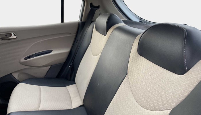 2019 Hyundai NEW SANTRO SPORTZ MT, Petrol, Manual, 35,444 km, Right Side Rear Door Cabin