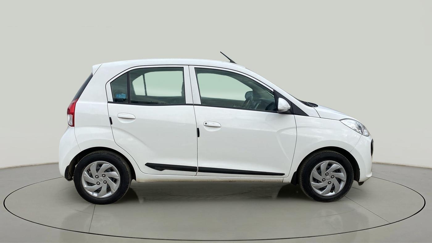 2019 Hyundai NEW SANTRO SPORTZ MT, Petrol, Manual, 35,444 km, Right Side View