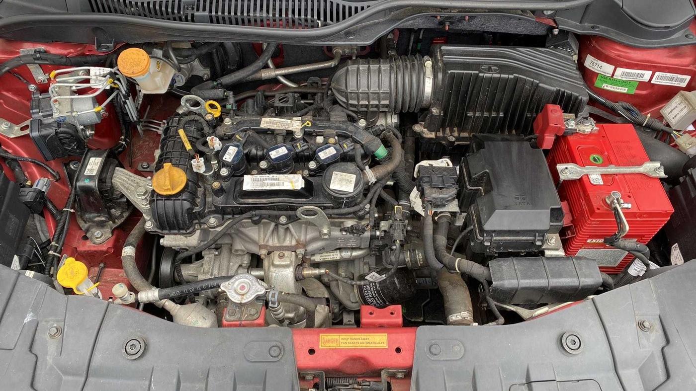 2021 Tata ALTROZ XM PLUS PETROL, Petrol, Manual, 5,317 km, Open Bonet