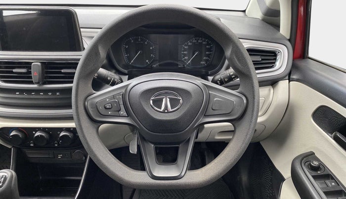 2021 Tata ALTROZ XM PLUS PETROL, Petrol, Manual, 5,317 km, Steering Wheel Close Up