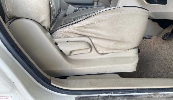 2014 Maruti Swift Dzire VXI, Petrol, Manual, 52,006 km, Driver Side Adjustment Panel