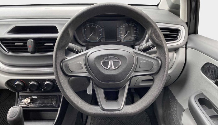 2021 Tata ALTROZ XE PETROL, Petrol, Manual, 15,521 km, Steering Wheel Close Up
