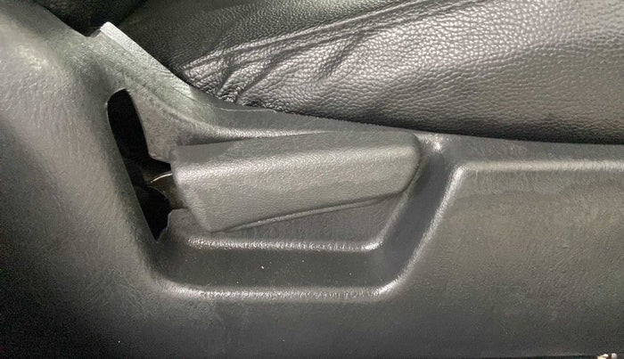 2016 Maruti Alto K10 VXI AMT, Petrol, Automatic, 33,618 km, Driver Side Adjustment Panel