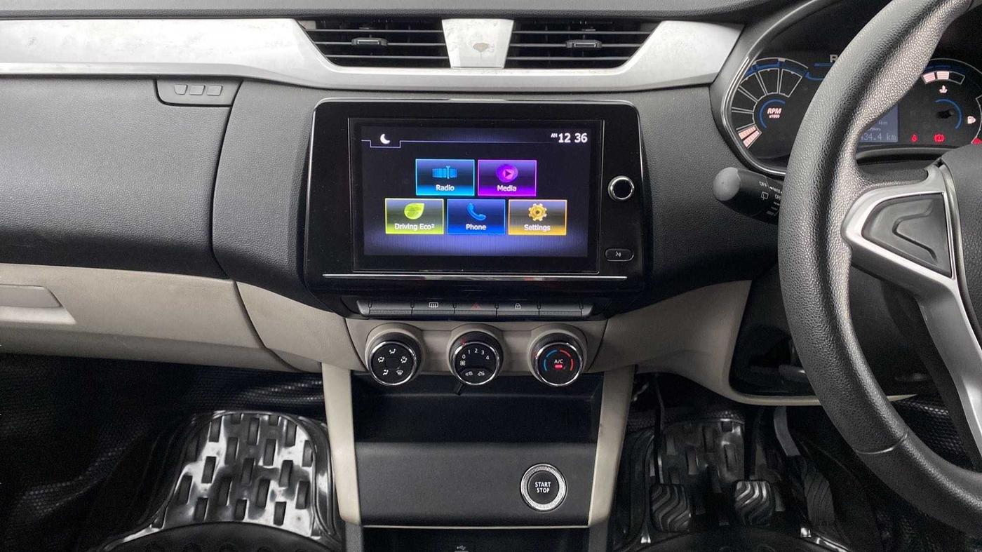 2020 Renault TRIBER RXZ, Petrol, Manual, 16,669 km, Air Conditioner