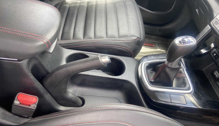 2019 KIA SELTOS GTX 1.4 PETROL, Petrol, Manual, 38,723 km, Gear Lever