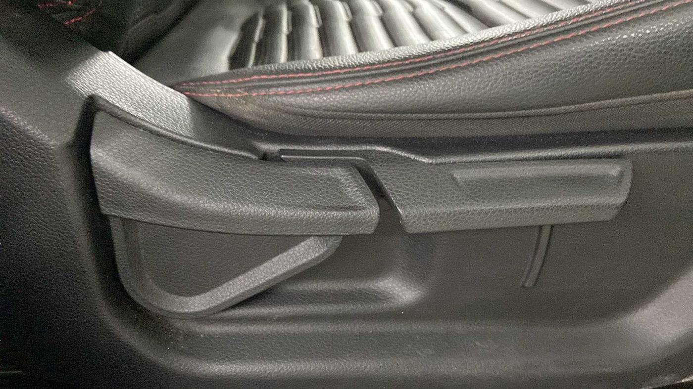 2020 KIA SONET GTX PLUS 1.5, Diesel, Manual, 32,215 km, Driver Side Adjustment Panel