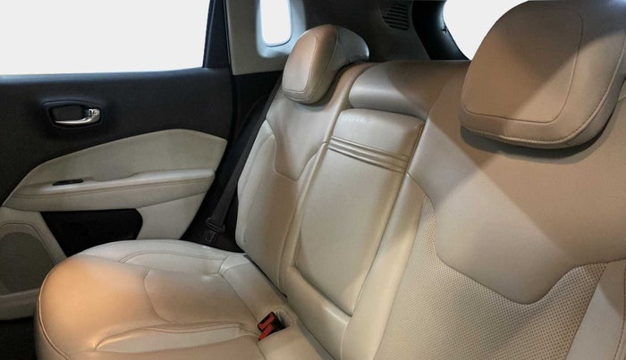 2018 Jeep Compass LIMITED 2.0 DIESEL, Diesel, Manual, 91,898 km, Right Side Rear Door Cabin