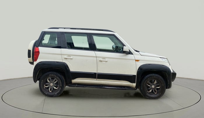 2015 Mahindra TUV300 T8 AMT, Diesel, Automatic, 72,571 km, Right Side
