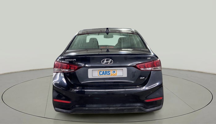 2017 Hyundai Verna 1.6 VTVT SX O, Petrol, Manual, 44,298 km, Back/Rear