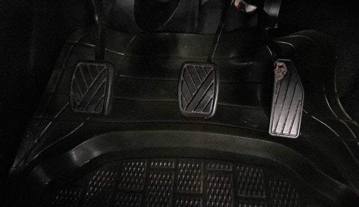 2021 Maruti IGNIS SIGMA 1.2, Petrol, Manual, 6,088 km, Pedals